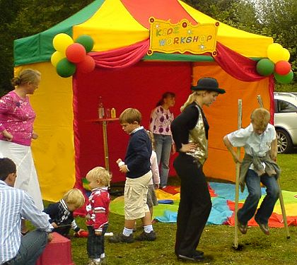 Kids Art Workshop, Mitmachzirkus